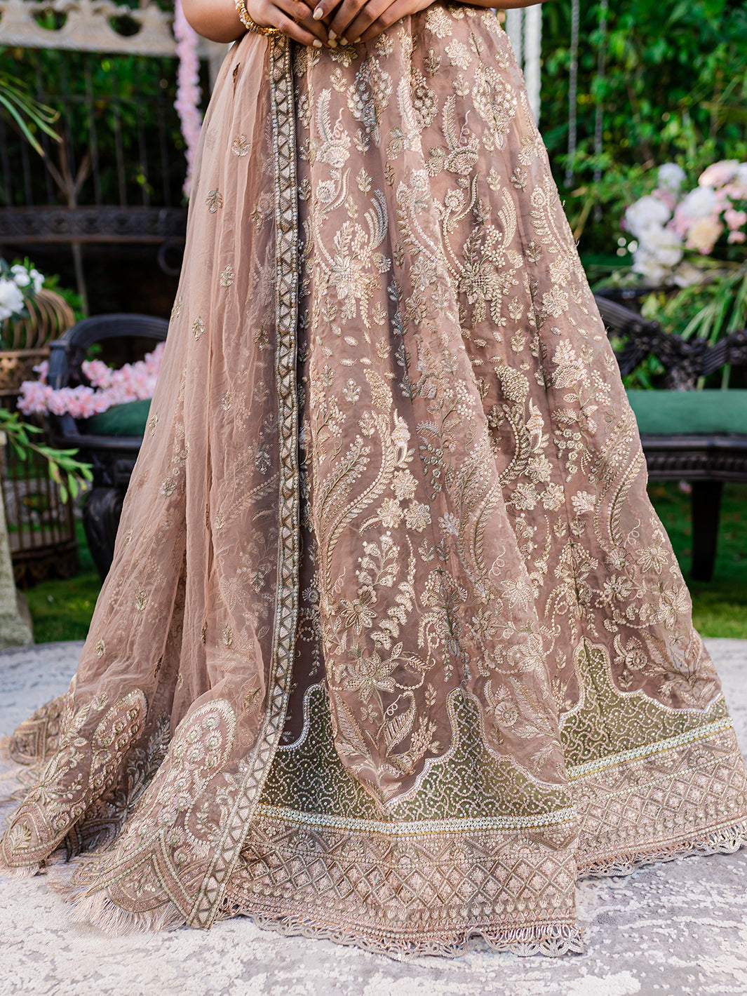 Izel | Heeriye Festive Collection | Madno - Saira Saqlain