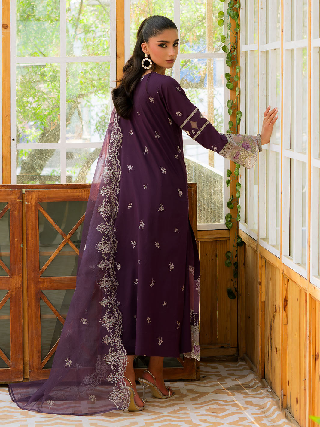 Mahnur | Bella Lawn 24 | BL - 11 - Saira Saqlain