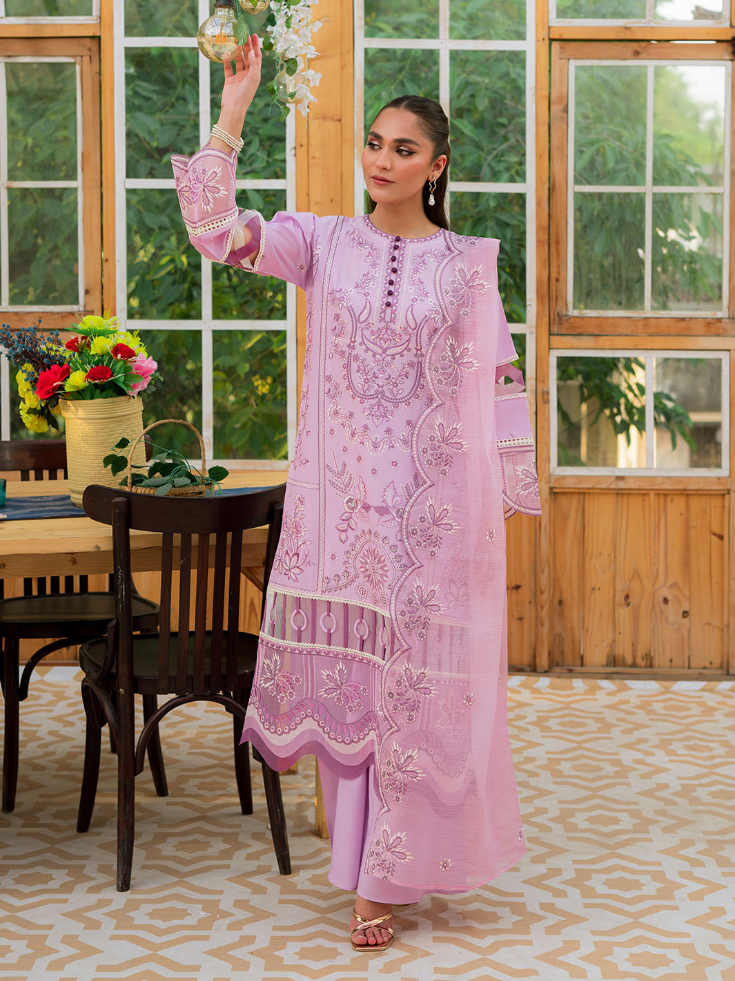 Mahnur | Bella Lawn 24 | BL - 05 - Saira Saqlain