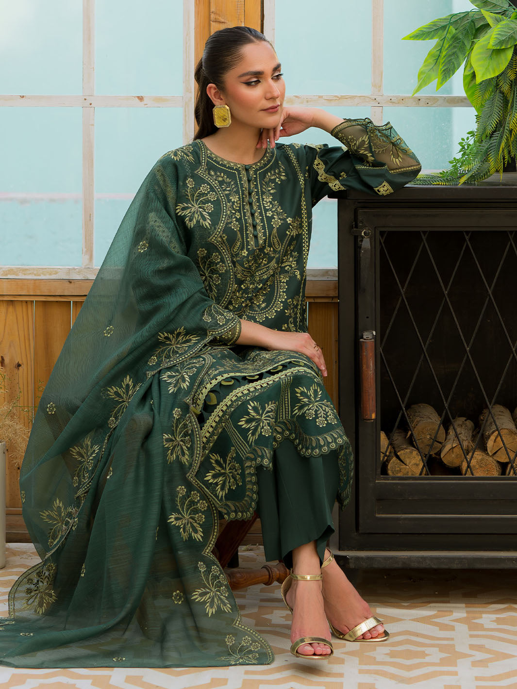 Mahnur | Bella Lawn 24 | BL - 06 - Saira Saqlain