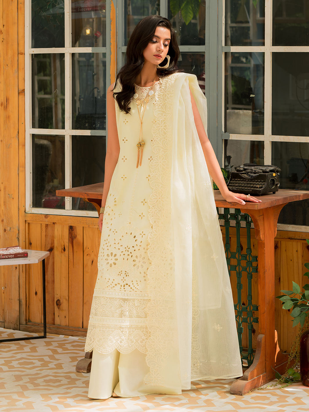 Mahnur | Bella Lawn 24 | BL - 09 - Saira Saqlain