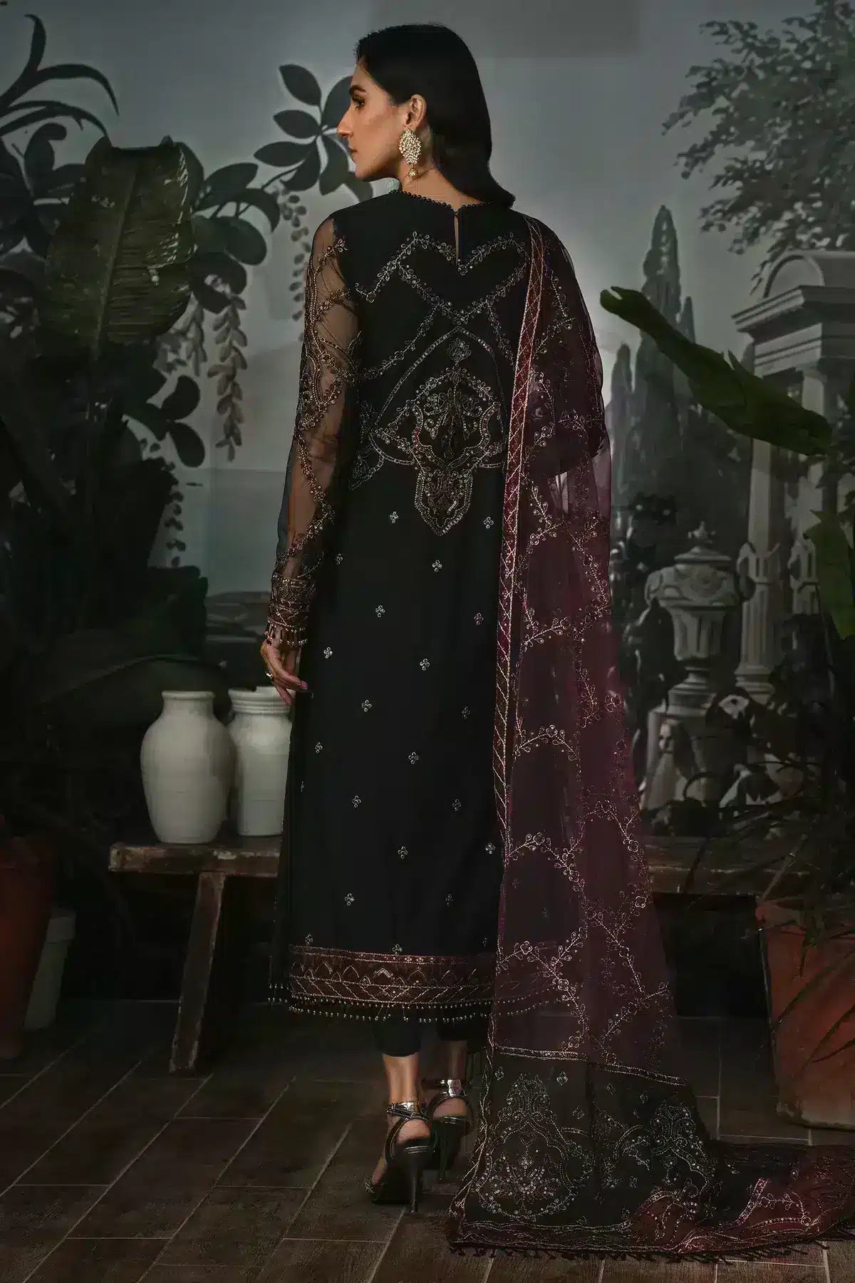 Zarif | LA ROSELLA Formals | ZLR 04 NIGHT GLOW - Saira Saqlain