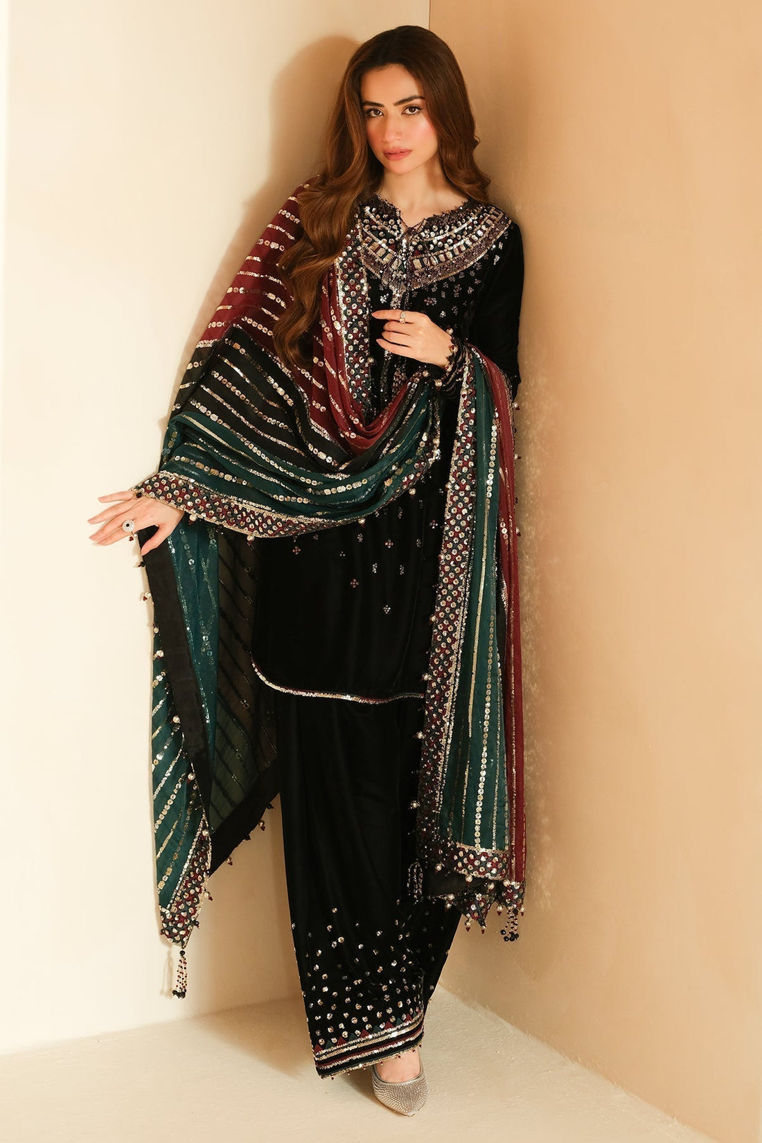 Jazmin | Velvet Edit 24 | Velvet Formal VF-2037 - Saira Saqlain