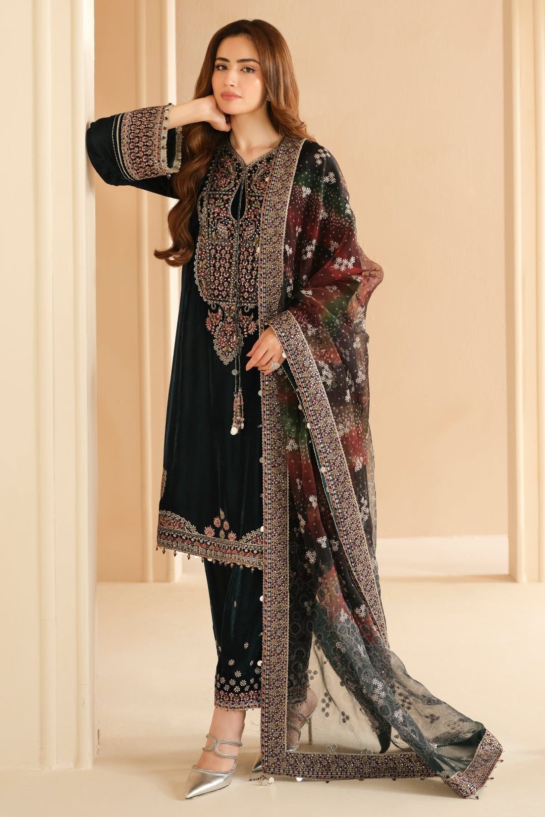 Jazmin | Velvet Edit 24 | Velvet Formal VF-2039 - Saira Saqlain