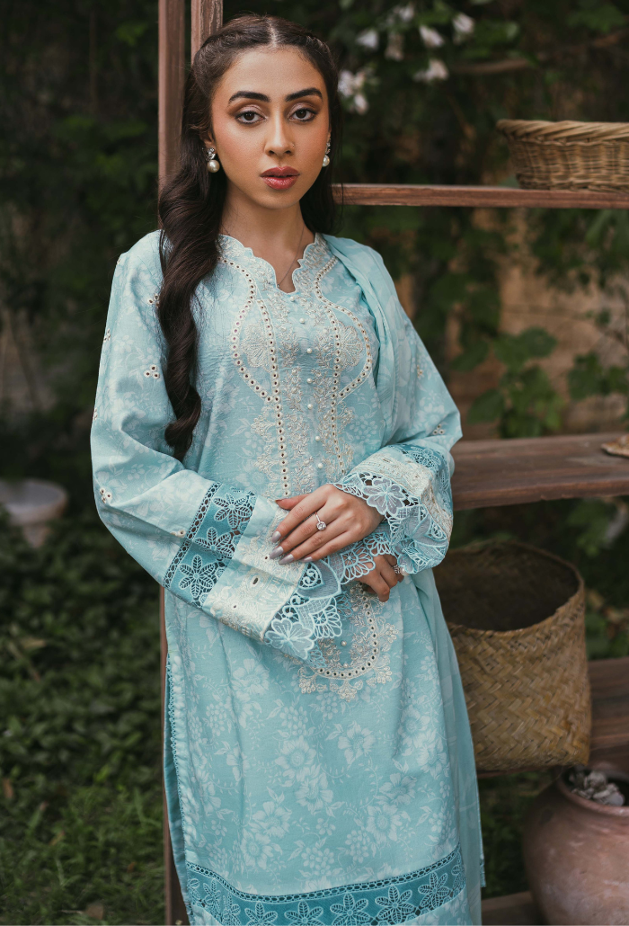 Humdum | Gardenia Lawn | D07 - Saira Saqlain