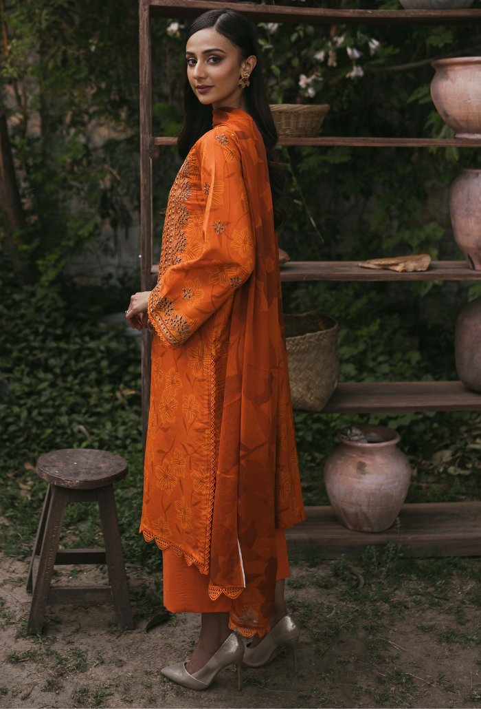 Humdum | Gardenia Lawn | D02 - Saira Saqlain