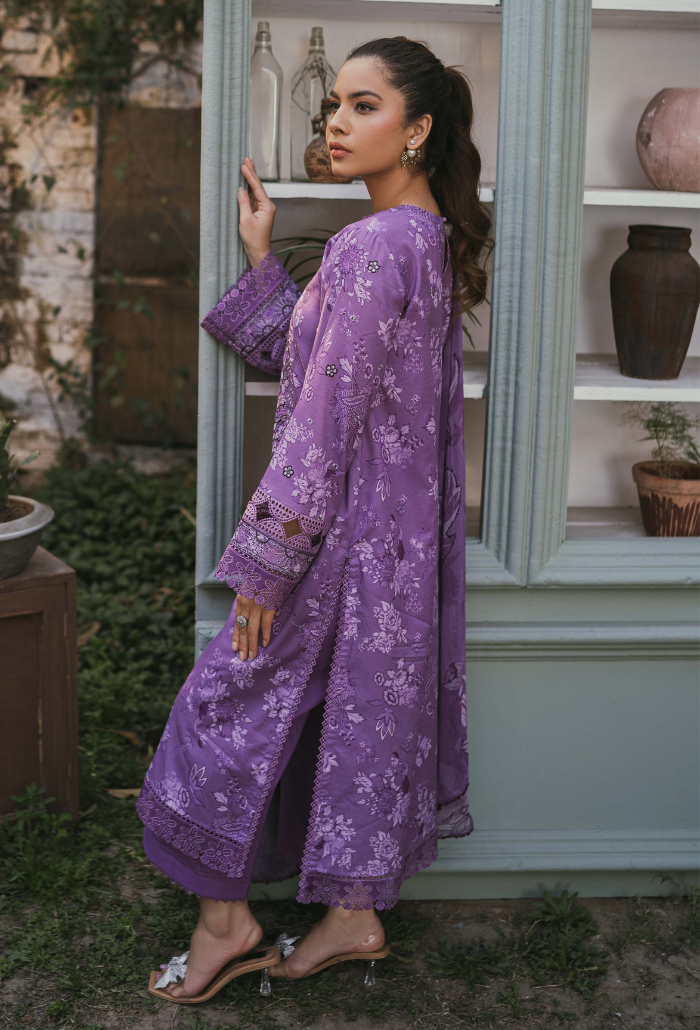 Humdum | Gardenia Lawn | D08 - Saira Saqlain