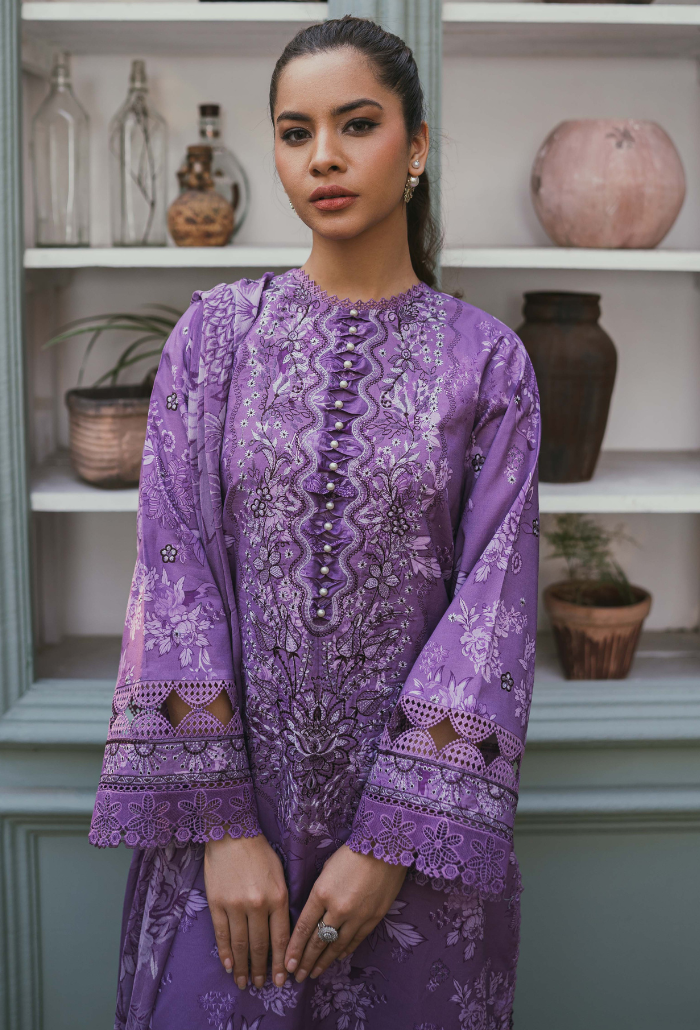 Humdum | Gardenia Lawn | D08 - Saira Saqlain