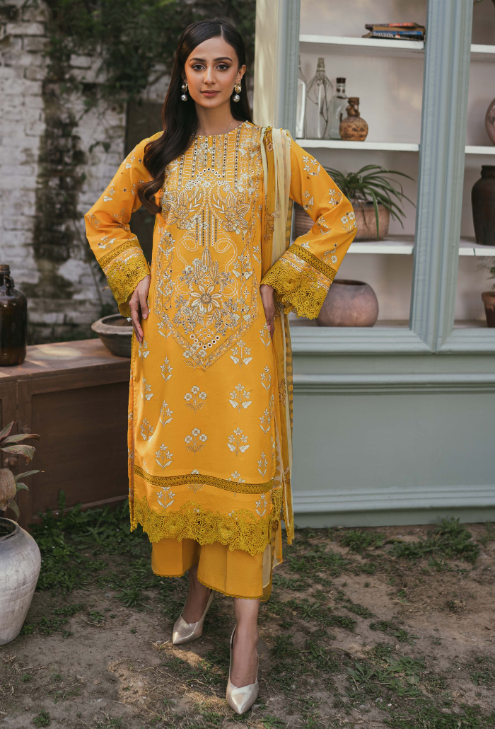 Humdum | Gardenia Lawn | D05 - Saira Saqlain