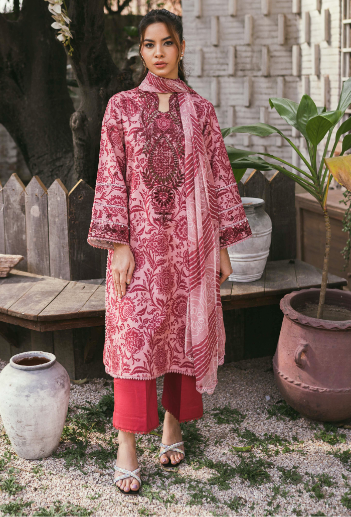 Humdum | Gardenia Lawn | D010 - Saira Saqlain