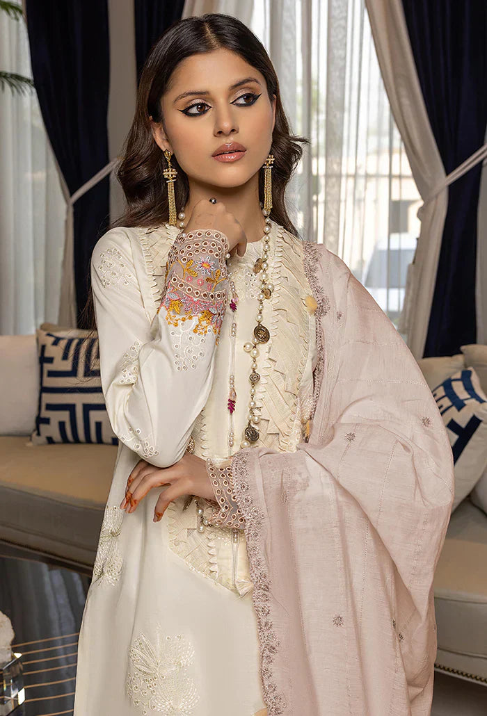Humdum | Charlotte Chikankari Lawn | D04 - Saira Saqlain