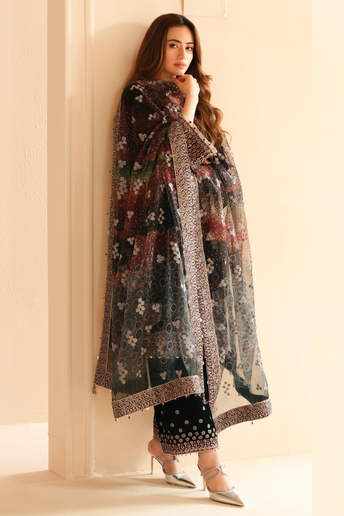 Jazmin | Velvet Edit 24 | Velvet Formal VF-2039 - Saira Saqlain