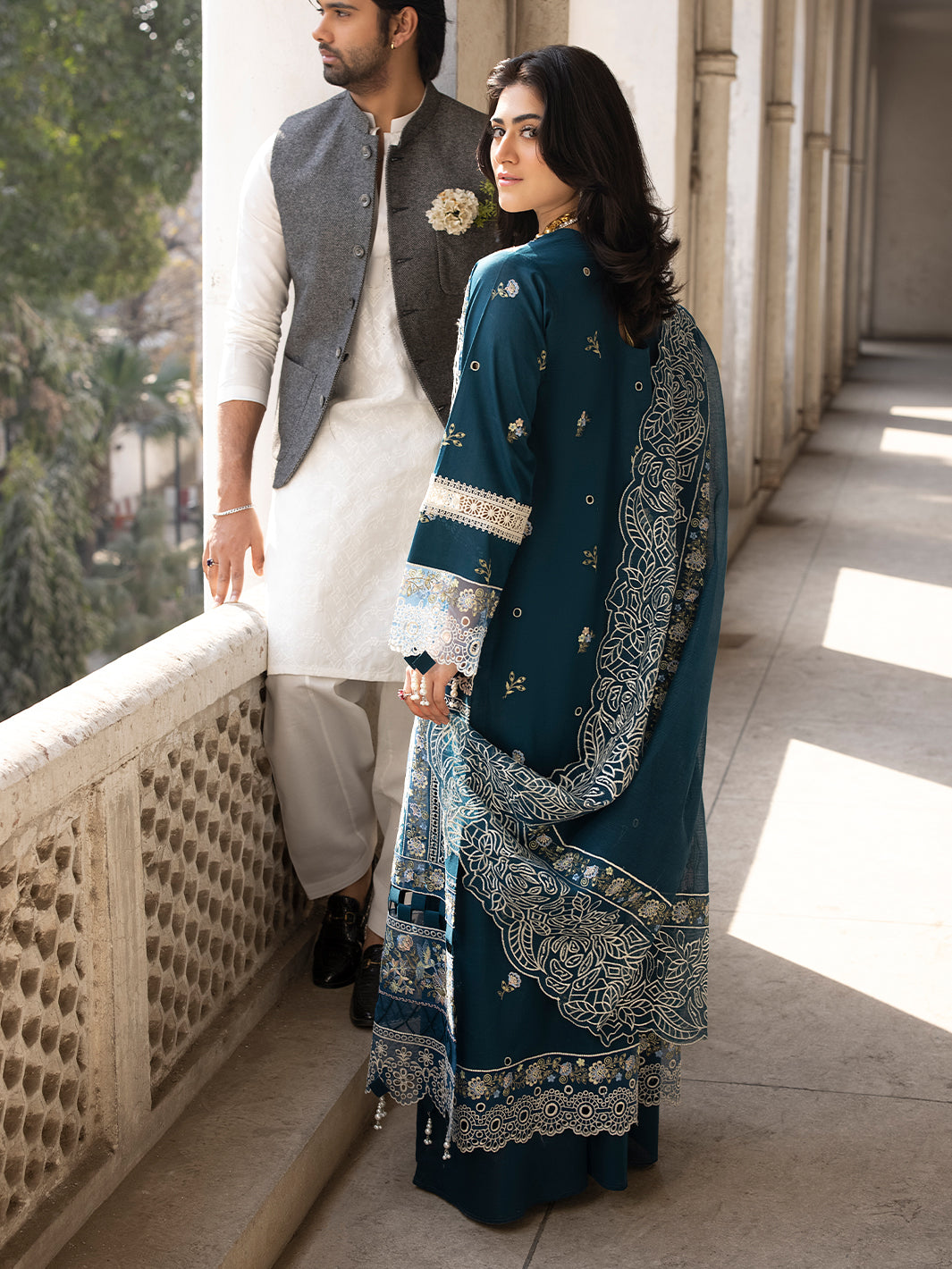 Mahnur | Mahrukh Luxury Lawn 24 | SERENE - Saira Saqlain