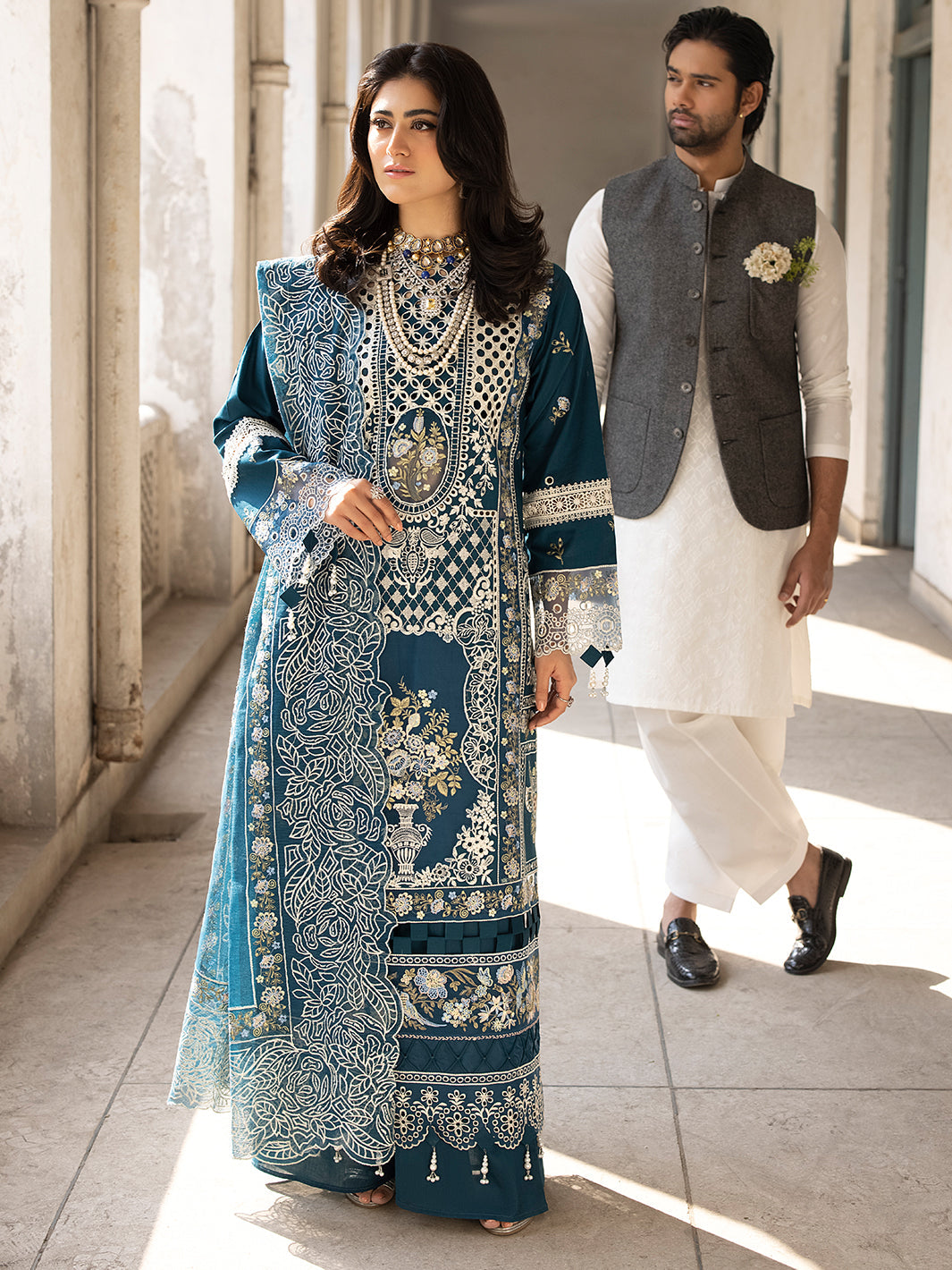 Mahnur | Mahrukh Luxury Lawn 24 | SERENE - Saira Saqlain