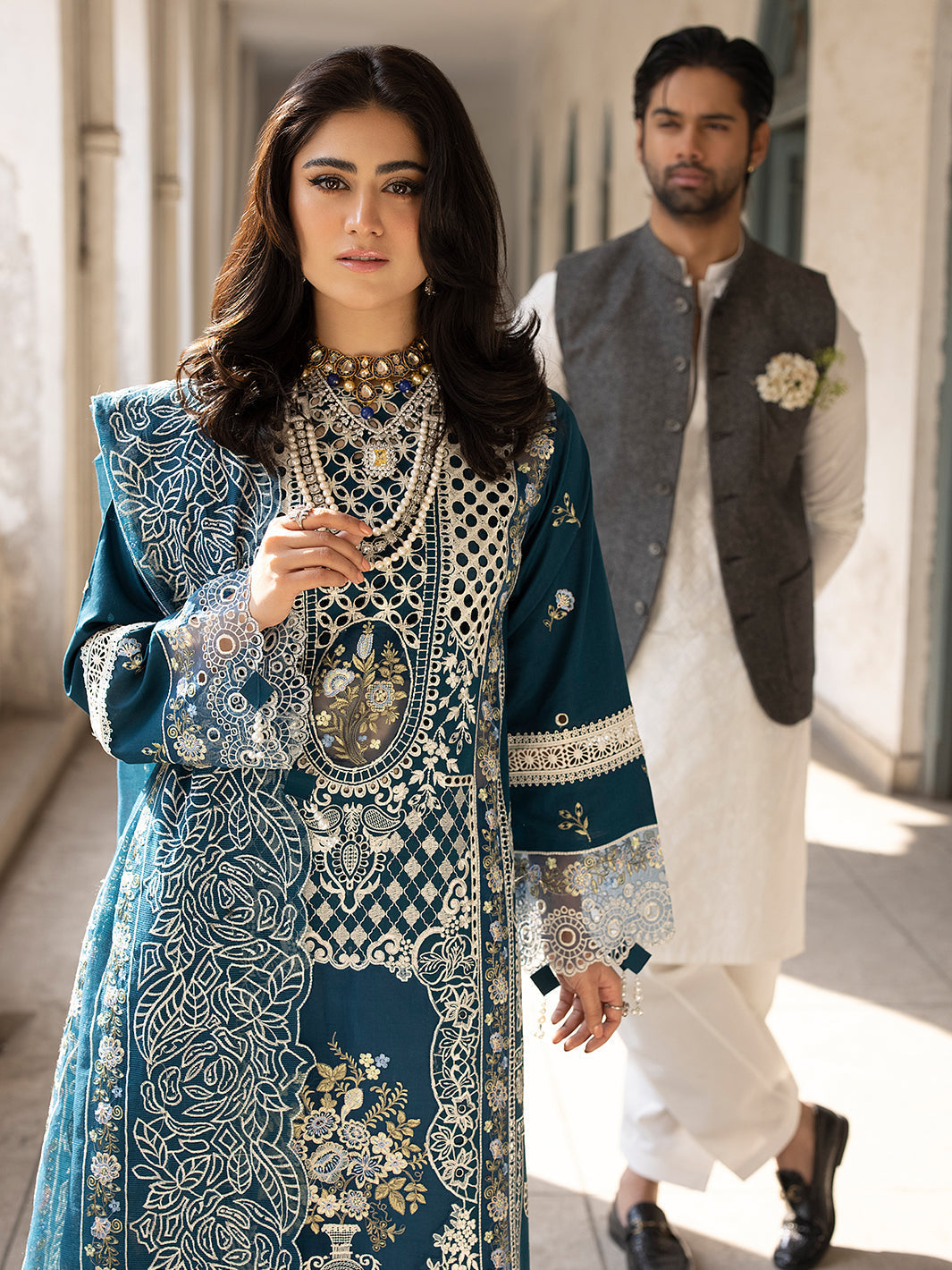 Mahnur | Mahrukh Luxury Lawn 24 | SERENE - Saira Saqlain