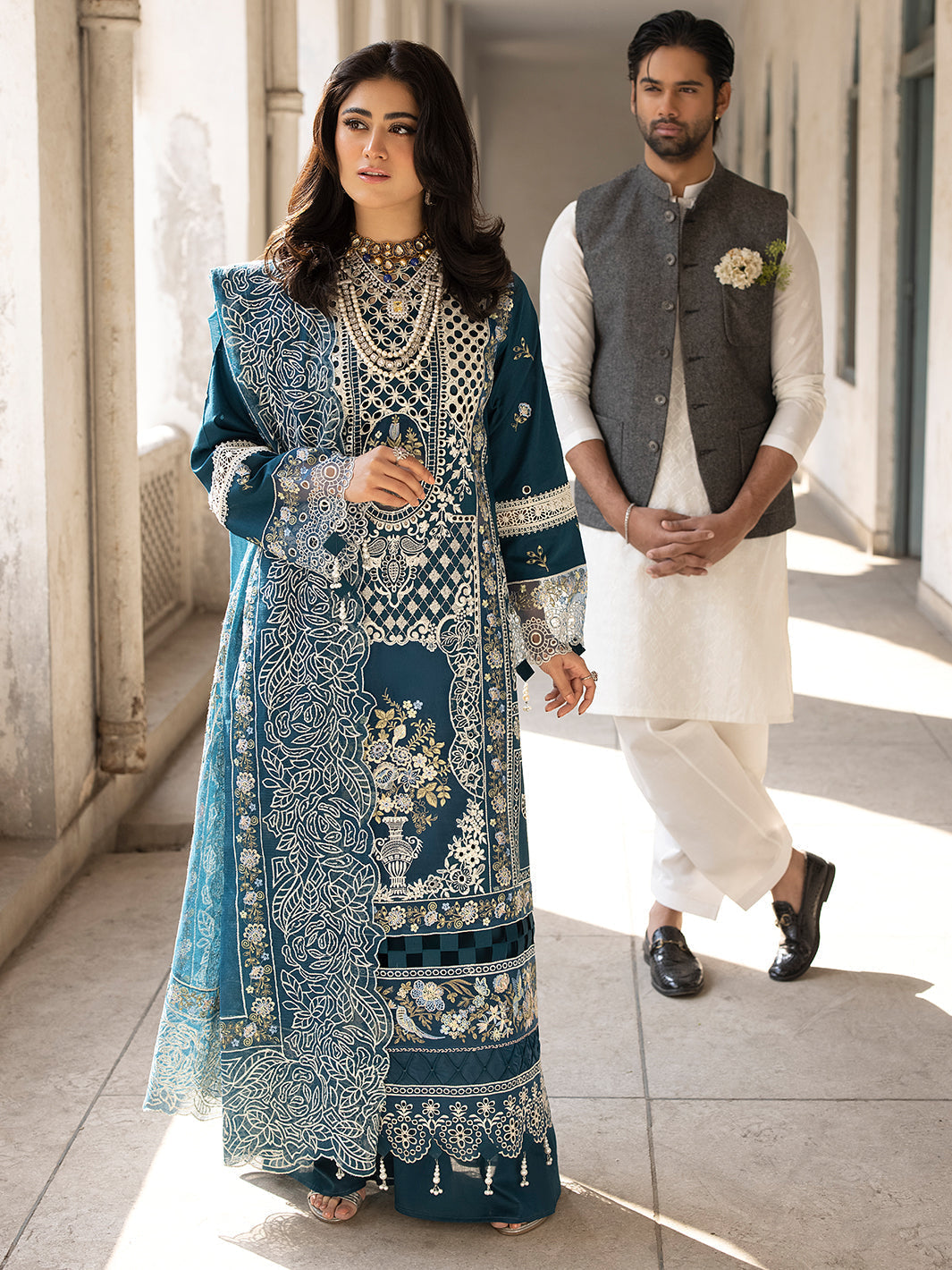 Mahnur | Mahrukh Luxury Lawn 24 | SERENE - Saira Saqlain