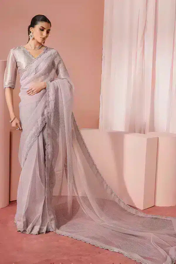 Vanya | Dolce Luxury Formal 23 | DL-22 - Saira Saqlain