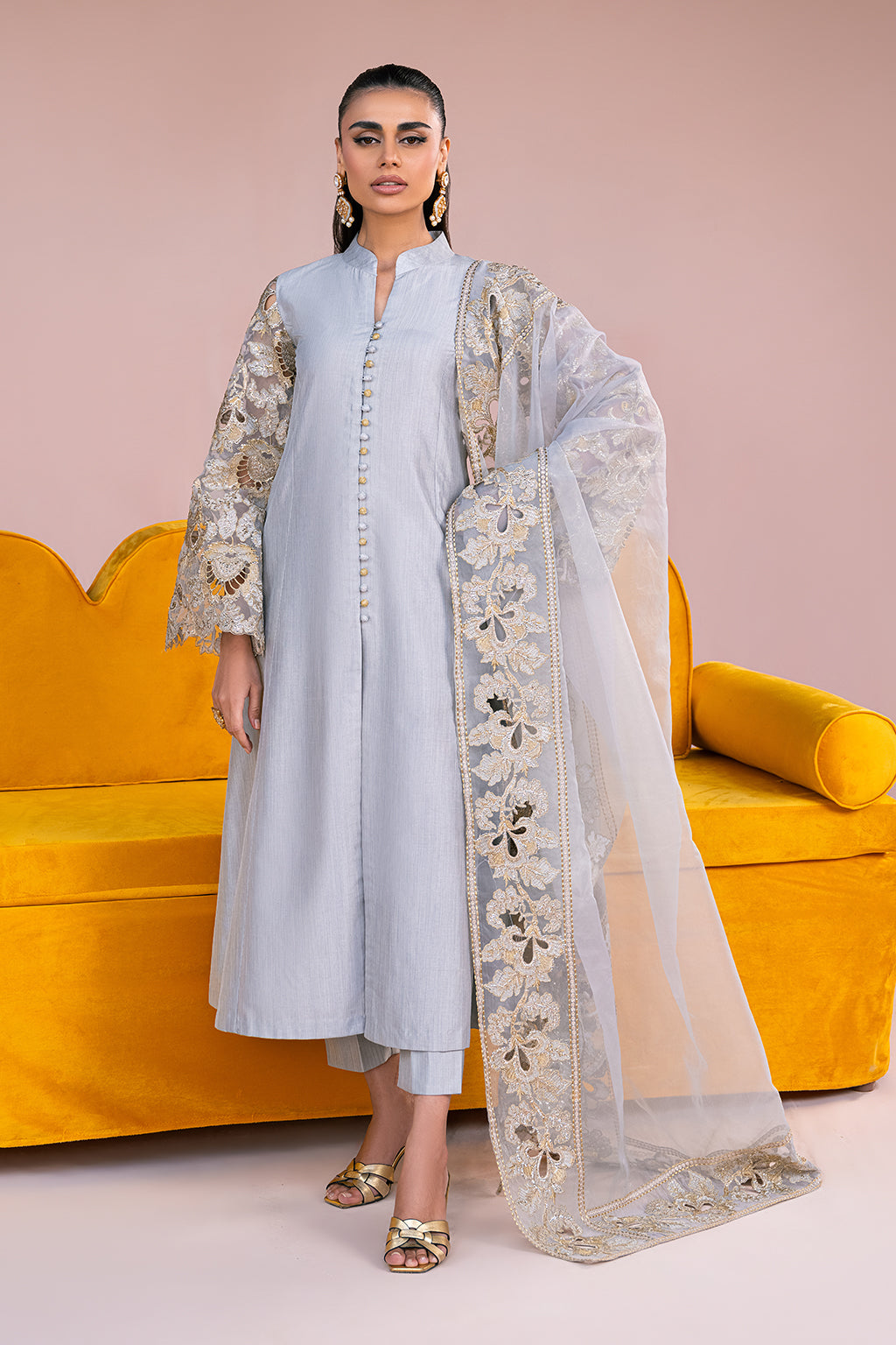 Vanya | Fareesha Formals | FR-01 - Saira Saqlain