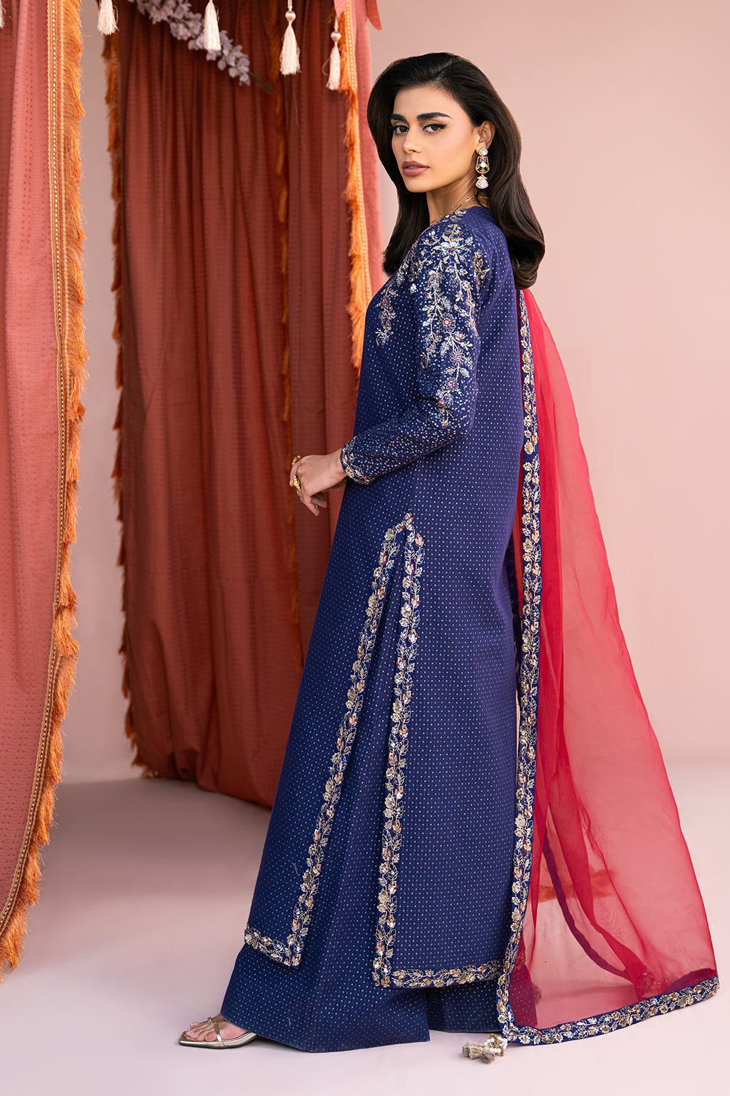 Vanya | Fareesha Formals | FR-08 - Saira Saqlain