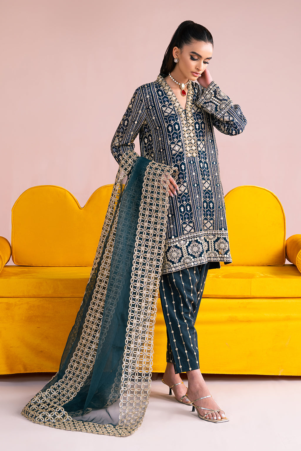 Vanya | Fareesha Formals | FR-04 - Saira Saqlain
